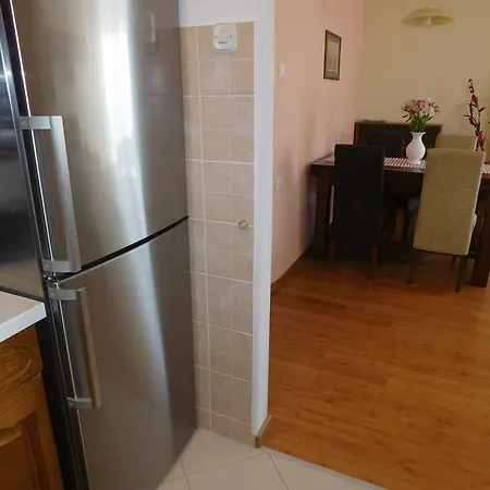 Apartman D
